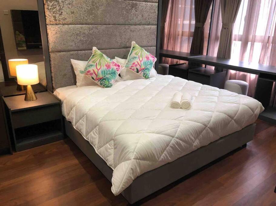 8 Kia Peng Residences By Stayhere Kuala Lumpur Luaran gambar